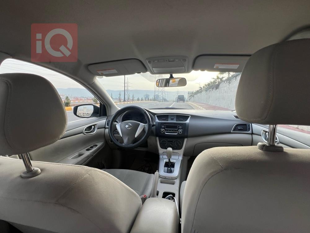 نيسان سنترا